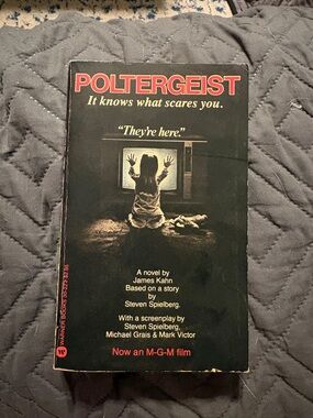 Poltergeist 1982 Paperback Novel - Black & Red Cover